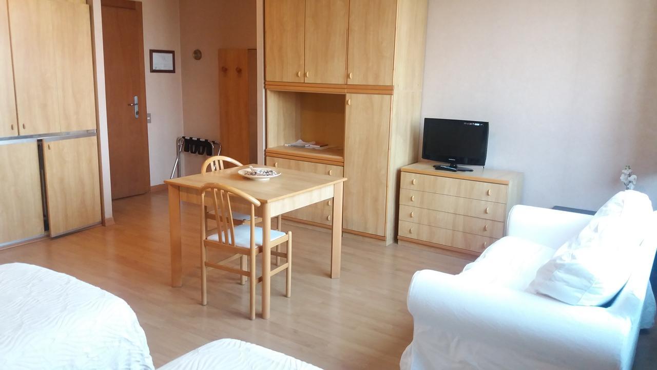Nizza Apartahotel